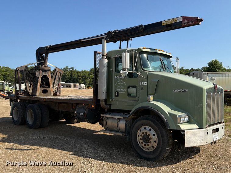 2003 Kenworth T800 Crane Truck - photo 3