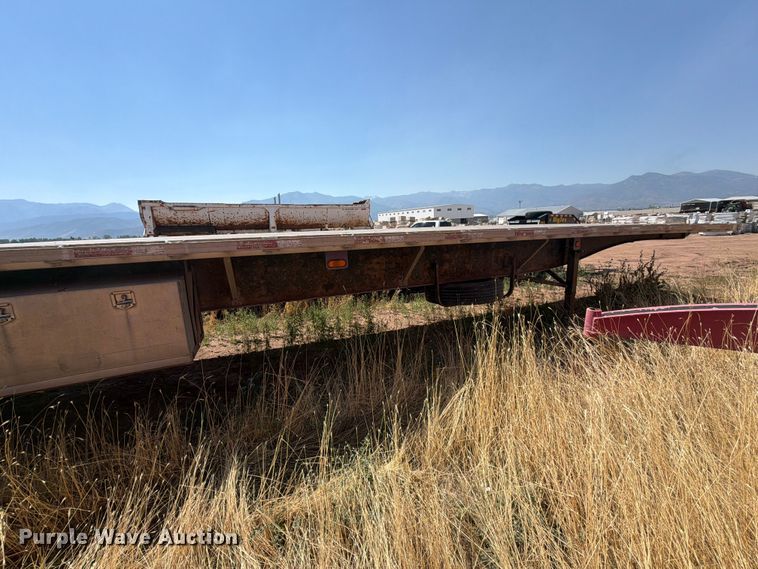 2000 Utility Trailer Manufacturer Flatbed Trailer - photo 4
