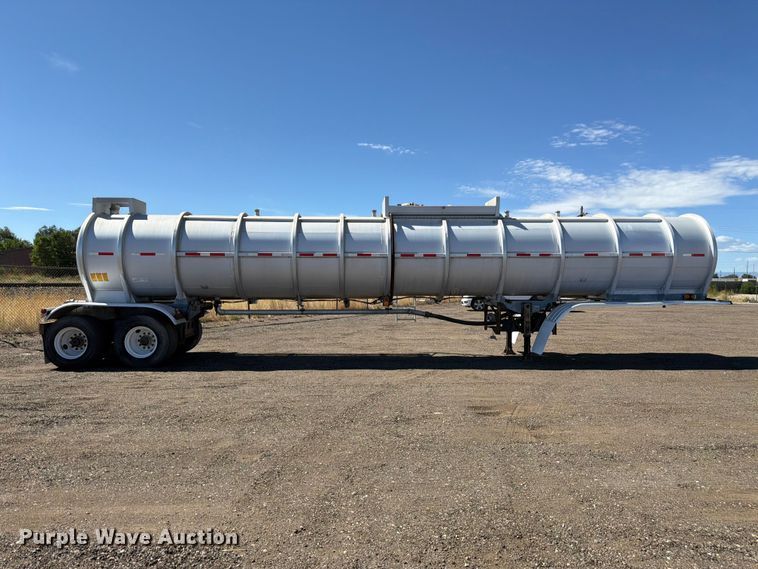 1976 Fruehauf Tank Trailer - photo 4