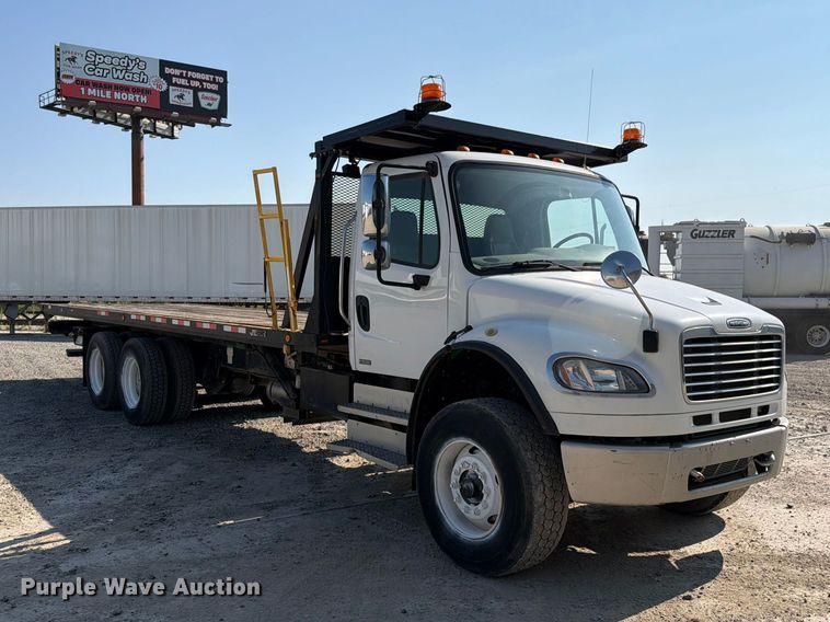 2012 Freightliner Business Class M2 106 Rollback Truck - photo 3