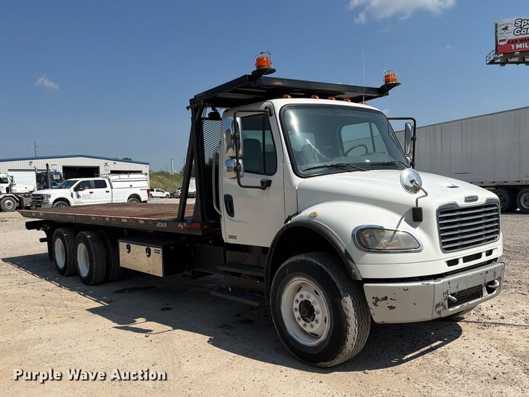 2012 Freightliner Business Class M2 106 Rollback Truck - photo 3