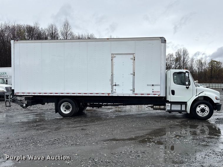 2019 Freightliner Business Class M2 Box Truck - photo 4