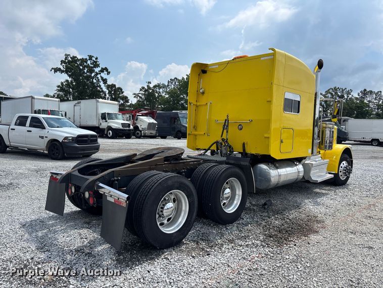 2018 Peterbilt 389 Semi Truck - photo 5