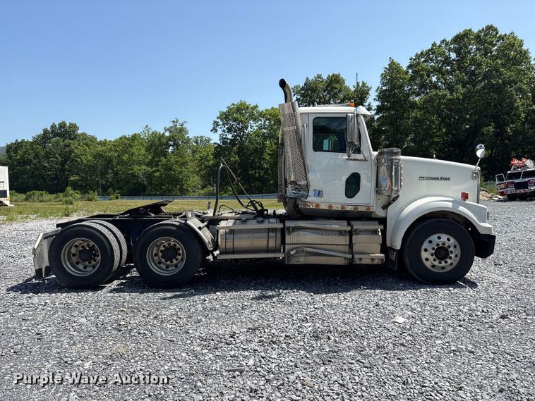 2021 Western Star 4900 Semi Truck - photo 4