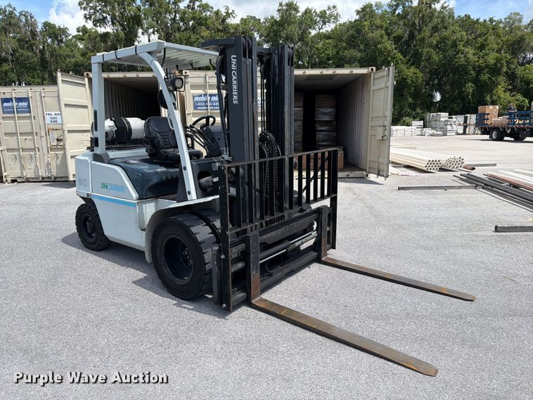 2016 UniCarriers PF80YLP Forklift - photo 3