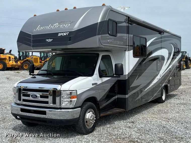 2012 Ford E450 Super Duty Fleetwood Jamboree RV