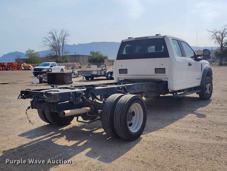 2020 Ford F450 Ext. Cab Truck Cab And Chassis - photo 5