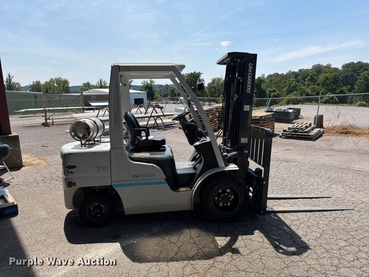 2018 UniCarriers PF70 Forklift - photo 4