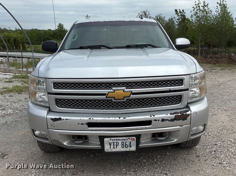 2012 Chevrolet Silverado 1500 Crew Cab Pickup Truck - photo 2