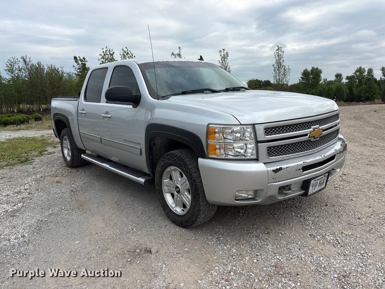 2012 Chevrolet Silverado 1500 Crew Cab Pickup Truck - photo 3