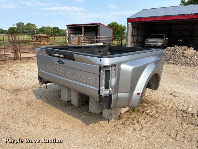 Ford Pickup Truck Bed - photo 5