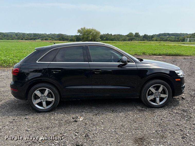 2015 Audi Q3 Quattro Prestige SUV - photo 4