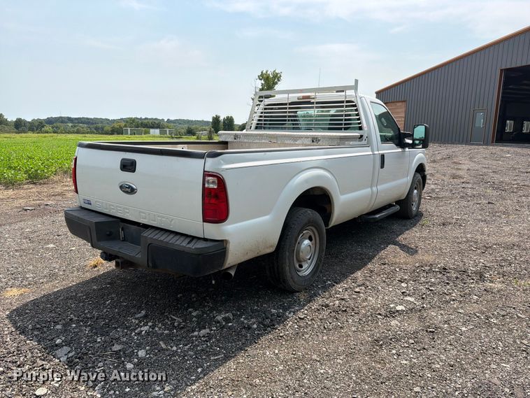 2012 Ford F250 Super Duty XL Pickup Truck - photo 5