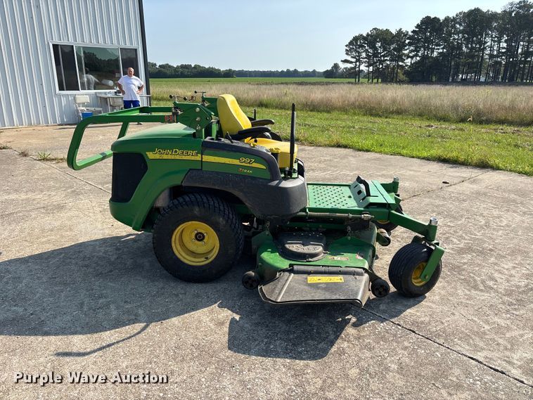 John Deere 997 ZTrac ZTR Lawn Mower - photo 4