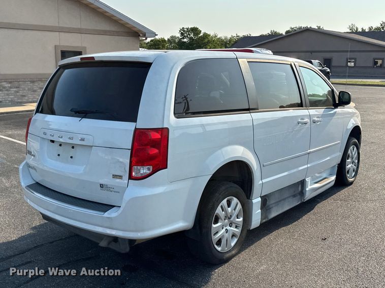 2015 Dodge Grand Caravan Handicap Accessible Van - photo 5