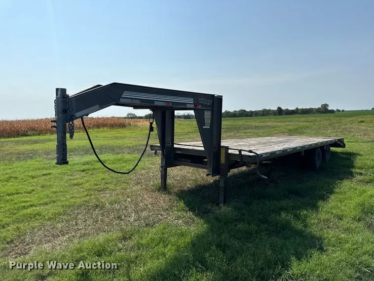 2005 Titan Equipment Trailer