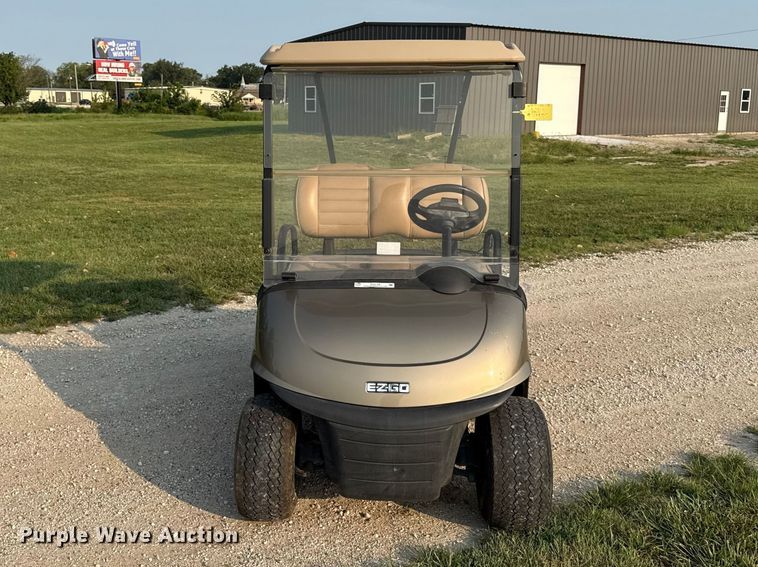 EZGO RXV Golf Cart - photo 2