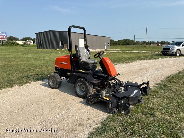 Jacobsen Turfcat Lawn Mower - photo 3