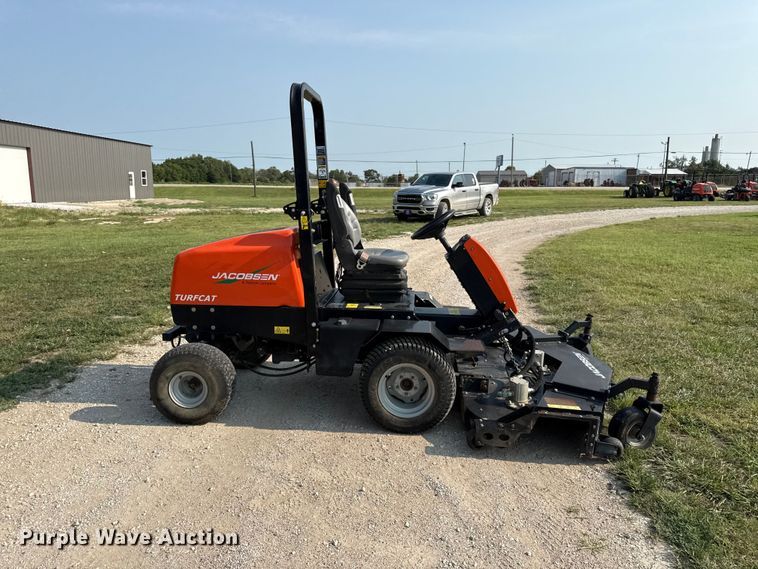 Jacobsen Turfcat Lawn Mower - photo 4