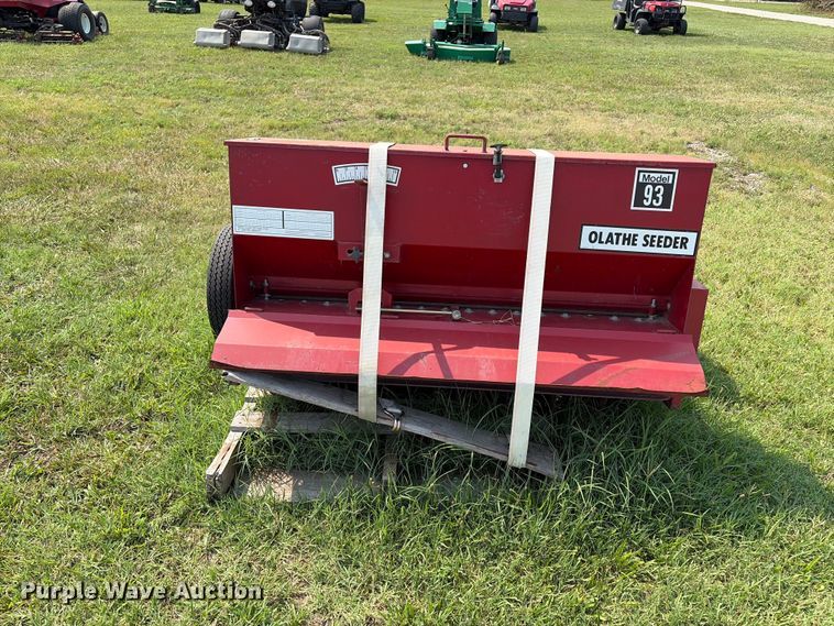 Olathe 83 / 93 Aerator / Seeder - photo 2