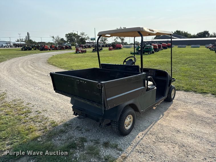 EZ-GO Golf Cart - photo 5