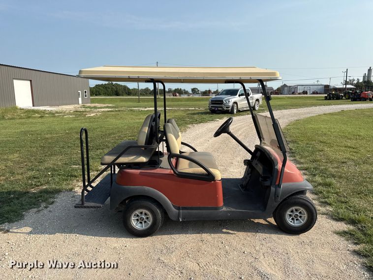 2009 Club Car Precedent Golf Cart - photo 4