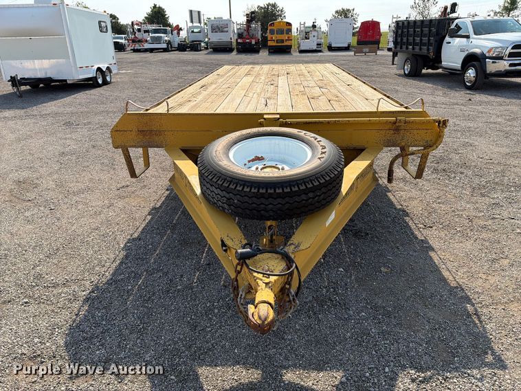 2005 Diamond T Trailer 9320 Dockover Flatbed Trailer - photo 2