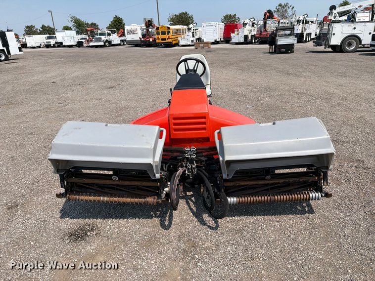 1999 Jacobsen Tri-King 1800G Reel Mower - photo 2