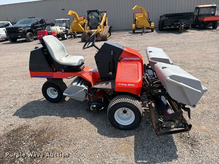 1999 Jacobsen Tri-King 1800G Reel Mower - photo 4