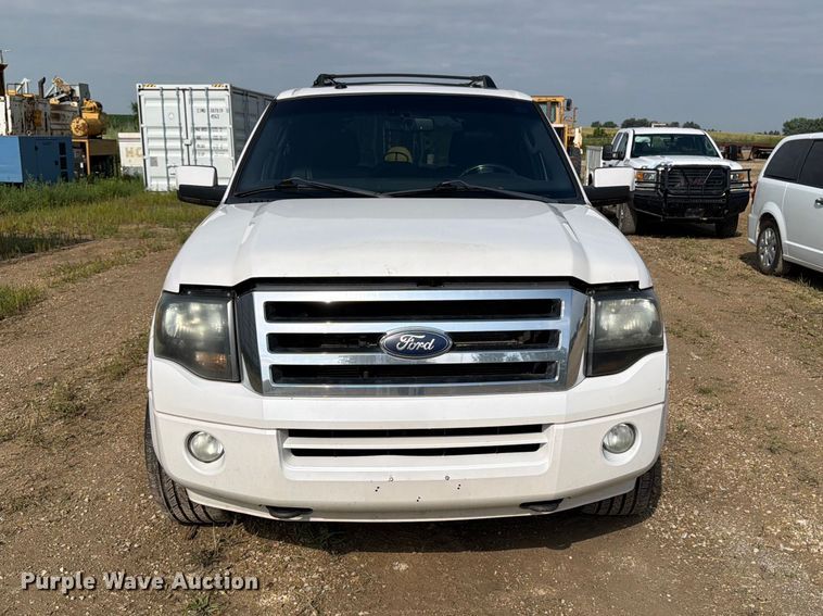 2011 Ford Expedition SUV - photo 2