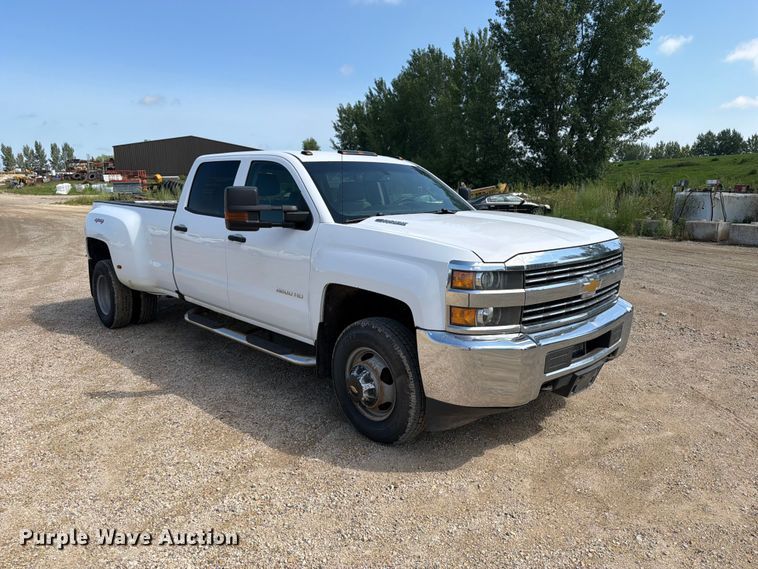 2016 Chevrolet Silverado 3500HD Crew Cab Pickup Truck - photo 3