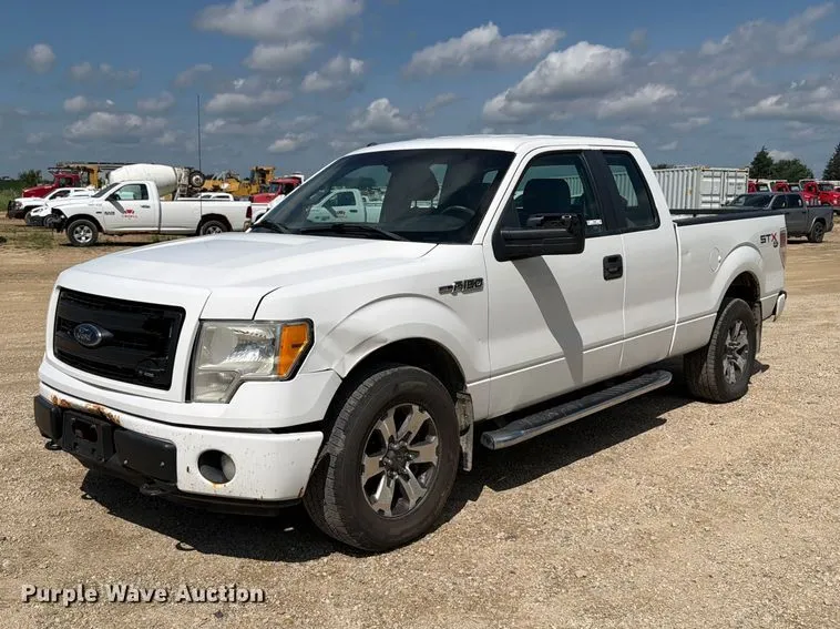 2013 Ford F150 Ext. Cab Pickup Truck