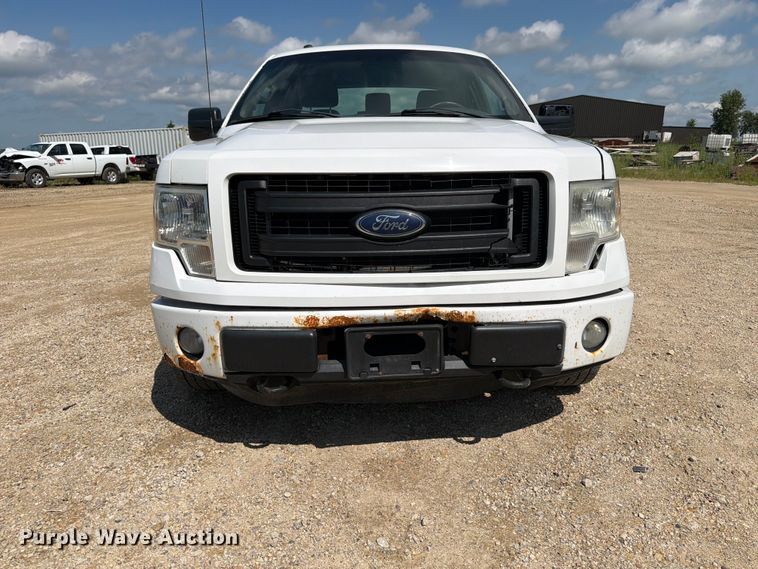 2013 Ford F150 Ext. Cab Pickup Truck - photo 2