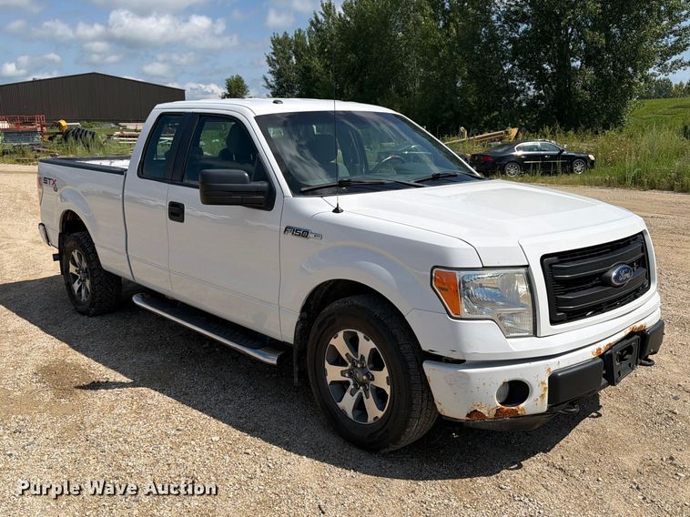 2013 Ford F150 Ext. Cab Pickup Truck - photo 3