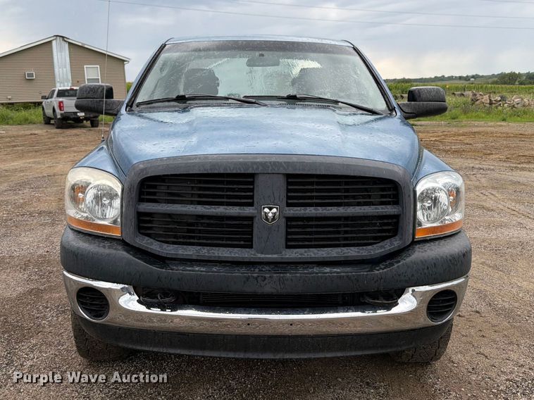 2006 Dodge Ram 2500 Ext. Cab Pickup Truck - photo 3