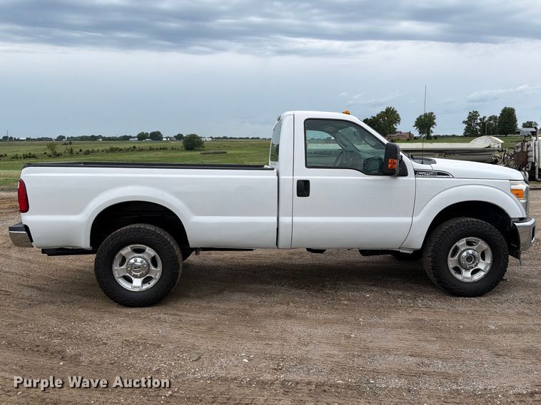 2012 Ford F250 Pickup Truck - photo 5