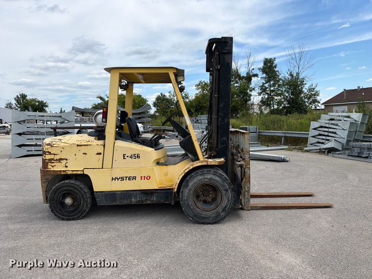 2001 Hyster H110XM Forklift - photo 4