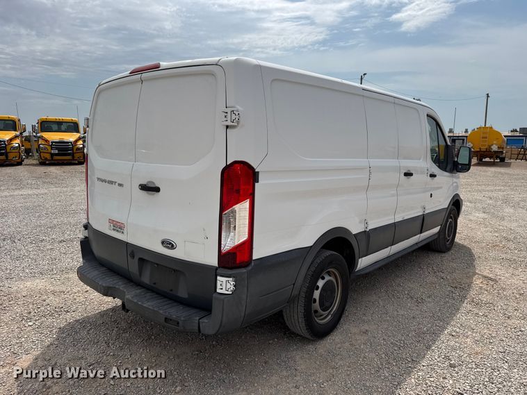 2018 Ford Transit 150 Van - photo 5