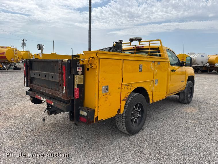 2015 Chevrolet Silverado 3500HD Utility Bed Pickup Truck - photo 5