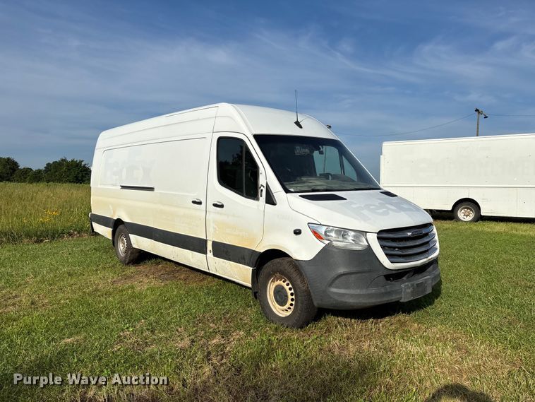 2019 Freightliner  Sprinter 2500 Van - photo 3