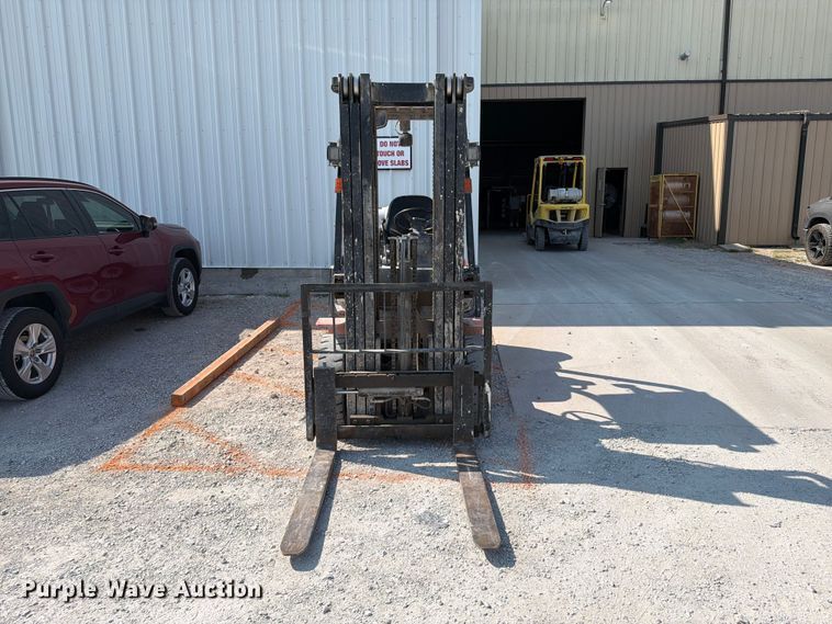 Utilev UT25P Forklift - photo 2