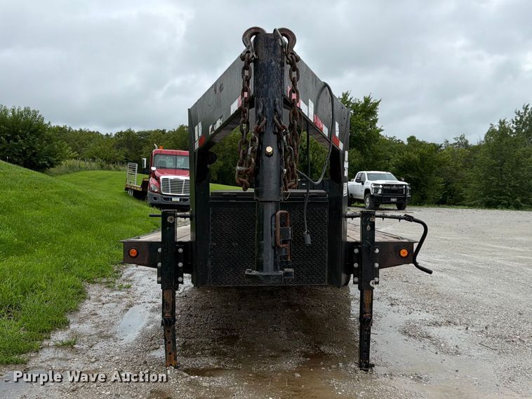 2004 Redi-Haul R25215GF Equipment Trailer - photo 2