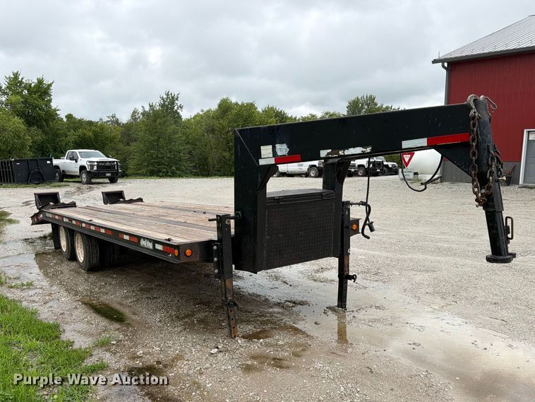 2004 Redi-Haul R25215GF Equipment Trailer - photo 3