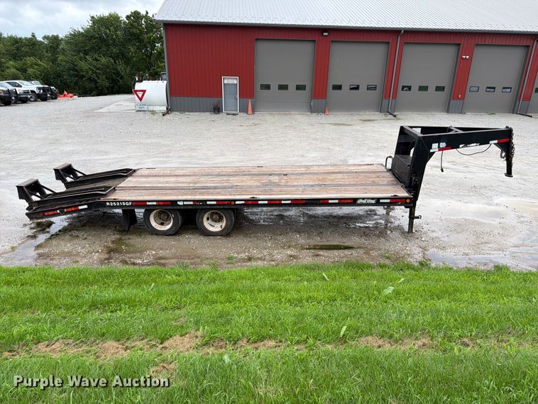2004 Redi-Haul R25215GF Equipment Trailer - photo 4