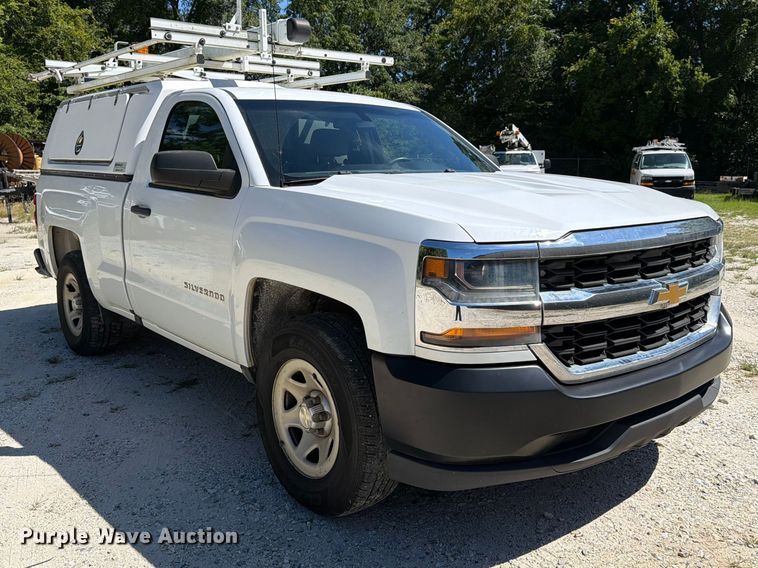 2016 Chevrolet Silverado 1500 Utility Bed Pickup Truck - photo 3