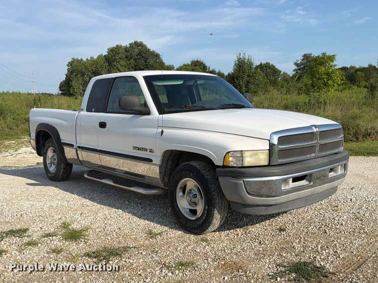 1999 Dodge Ram 1500 Laramie STL Ext. Cab Pickup Truck - photo 3