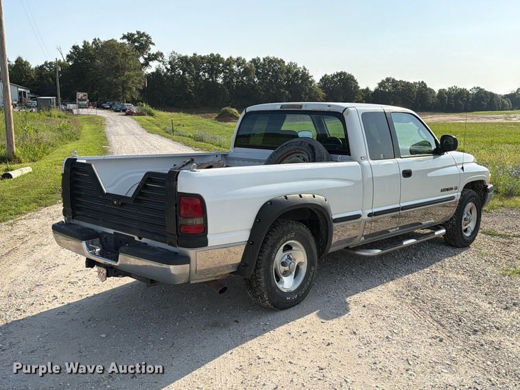 1999 Dodge Ram 1500 Laramie STL Ext. Cab Pickup Truck - photo 5