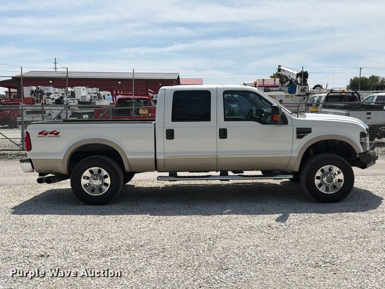 2009 Ford F250 Super Duty Lariat Crew Cab Pickup Truck - photo 4