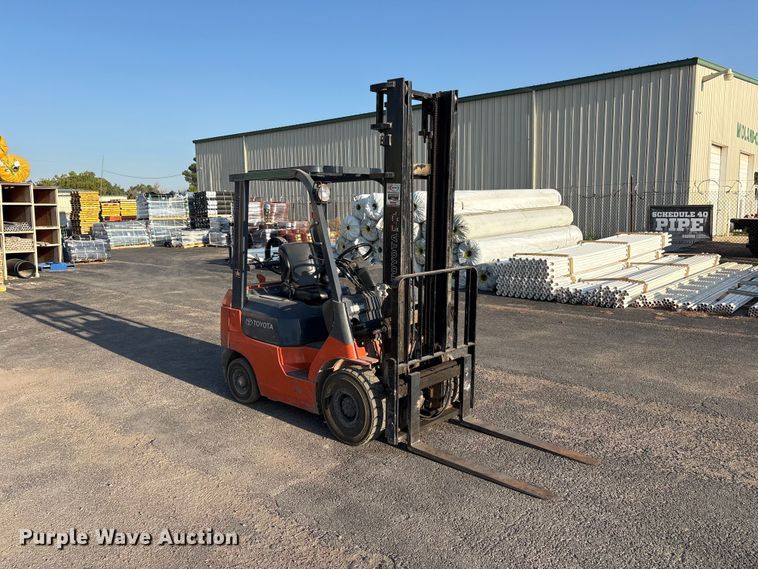 Toyota 7FGU18 Forklift - photo 3