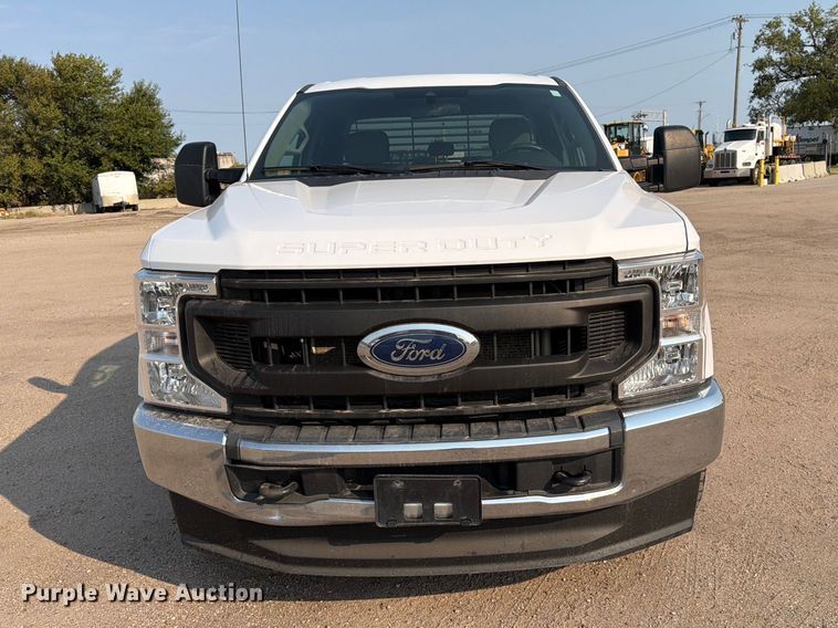 2021 Ford F250 Super Duty XLT Ext. Cab Pickup Truck - photo 2